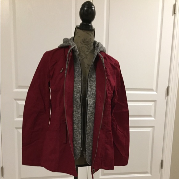 NEW! Lightweight Burgundy Layered Anorak Jacket - Picture 3 of 8